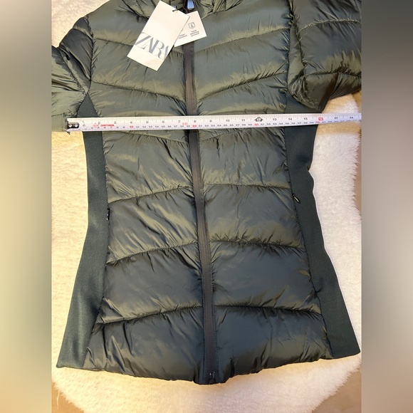 NWT Zara Puffer Jacket - Picture 4 of 8